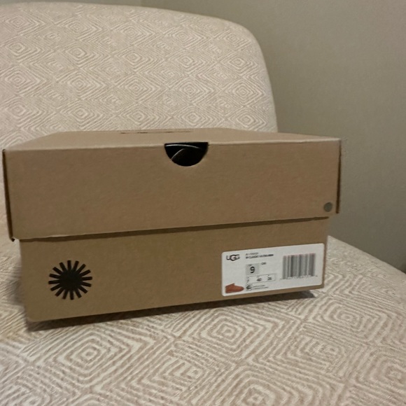 UGG classic ultra mini boot in chestnut - Picture 5 of 8